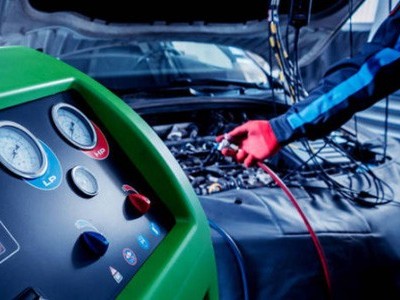 如何選擇汽車空調壓縮機密封膠？聚力密封膠絕緣密封性能優