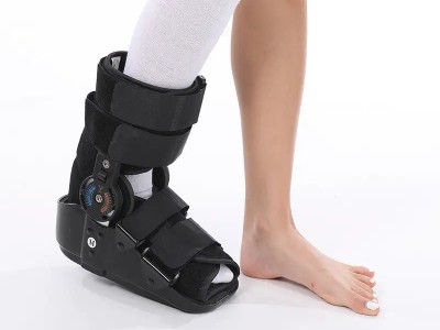 康復鞋粘接用什么膠水？聚力牌環(huán)保PP膠水替產品護航！