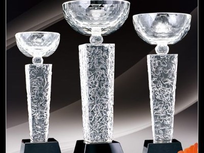 水晶獎杯專用UV無影膠水，聚力膠業為您解決粘接難題