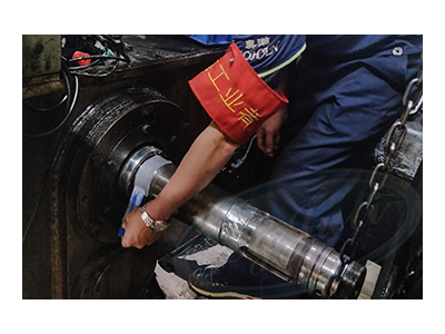 鋼制品設(shè)備的劃痕怎么修補？聚力鋼制修補劑替您解答